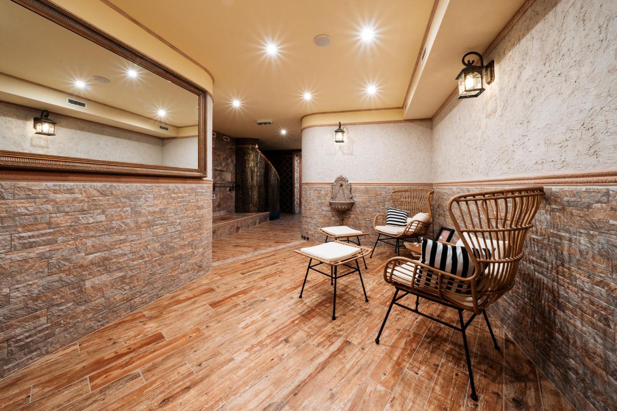 Hotel Kastely Grof Zichy à Haniska Extérieur photo